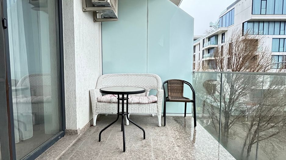 2 Studiouri în 1 | Mamaia | Club Crazy | Vedere frontală la mare - Poză 8