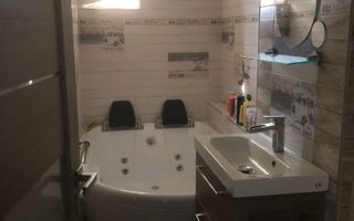 APARTAMENT CU 3 CAMERE DE ÎNCHIRIAT - Poză 8