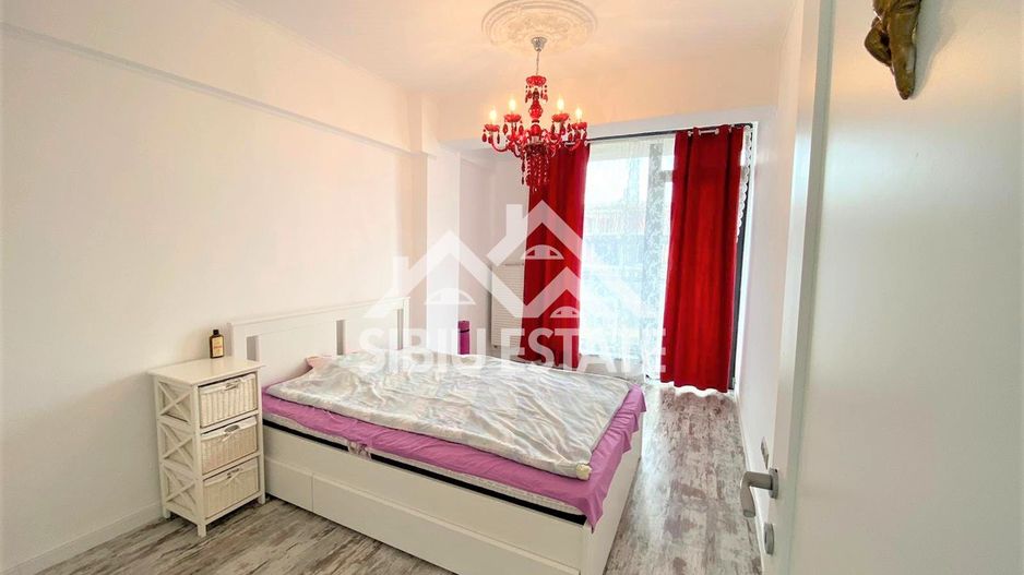 Apartament de vanzare cu 3 camere, suprafata.utila 70mp. - Poză 3