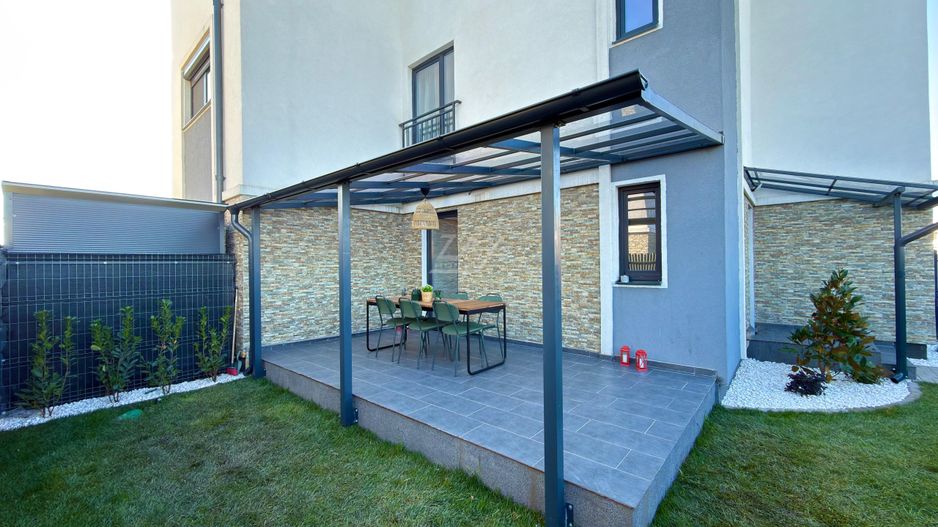 Casa moderna si cocheta. Locatie excelenta. Curte amenajata. Loc de parcare. - Poză 29