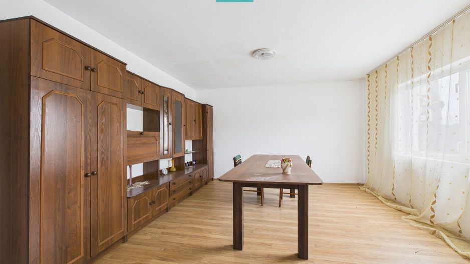 Casă modernă P+1, cu magazin, lângă orașul Sebiș - Poză 23