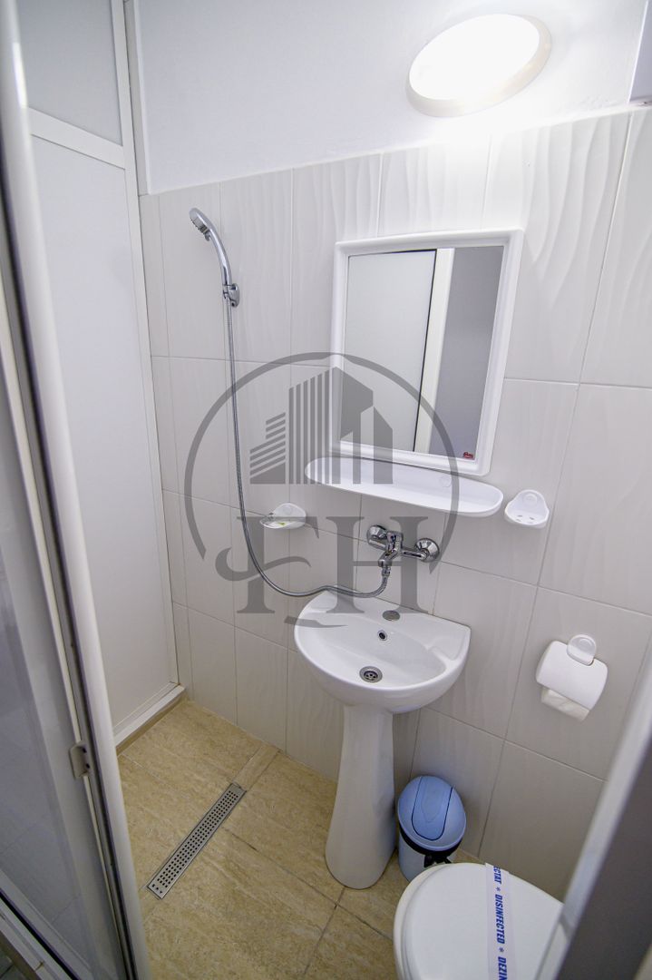 Hotel de vanzare Neptun, Constanta, la mare - Poză 19