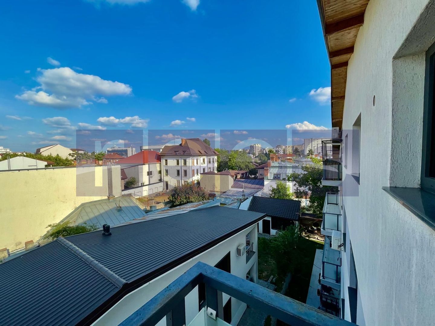 VANZARE APARTAMENT 3 CAMERE TEPES VODA CALEA CALARASILOR 87MP MANSARDA - Poză 3