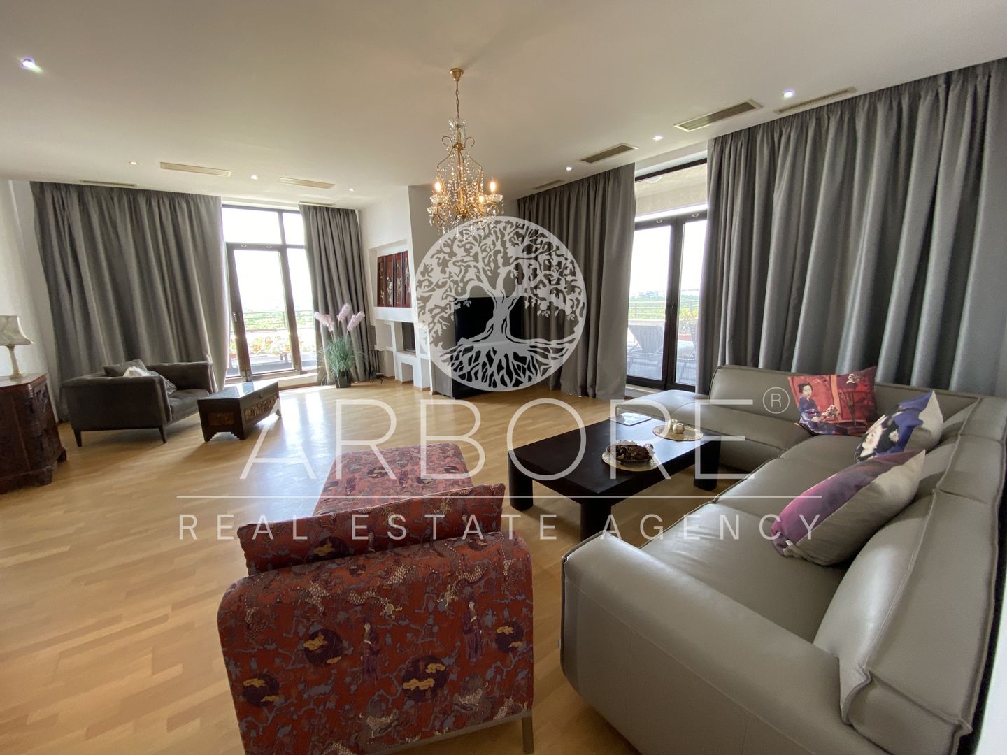 Penthouse 5 camere 250 mp lângă Ambasada SUA , zona Băneasa București - Poză 6