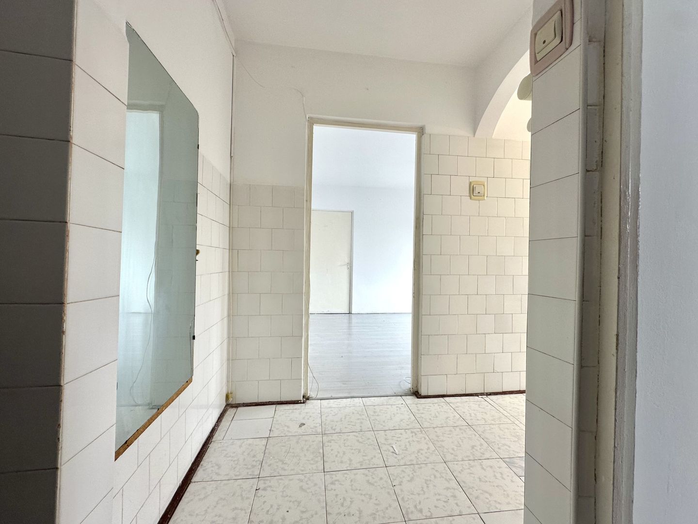 Apartament 3 camere de vânzare – zona Florilor, Str. Mimozei - Poză 6