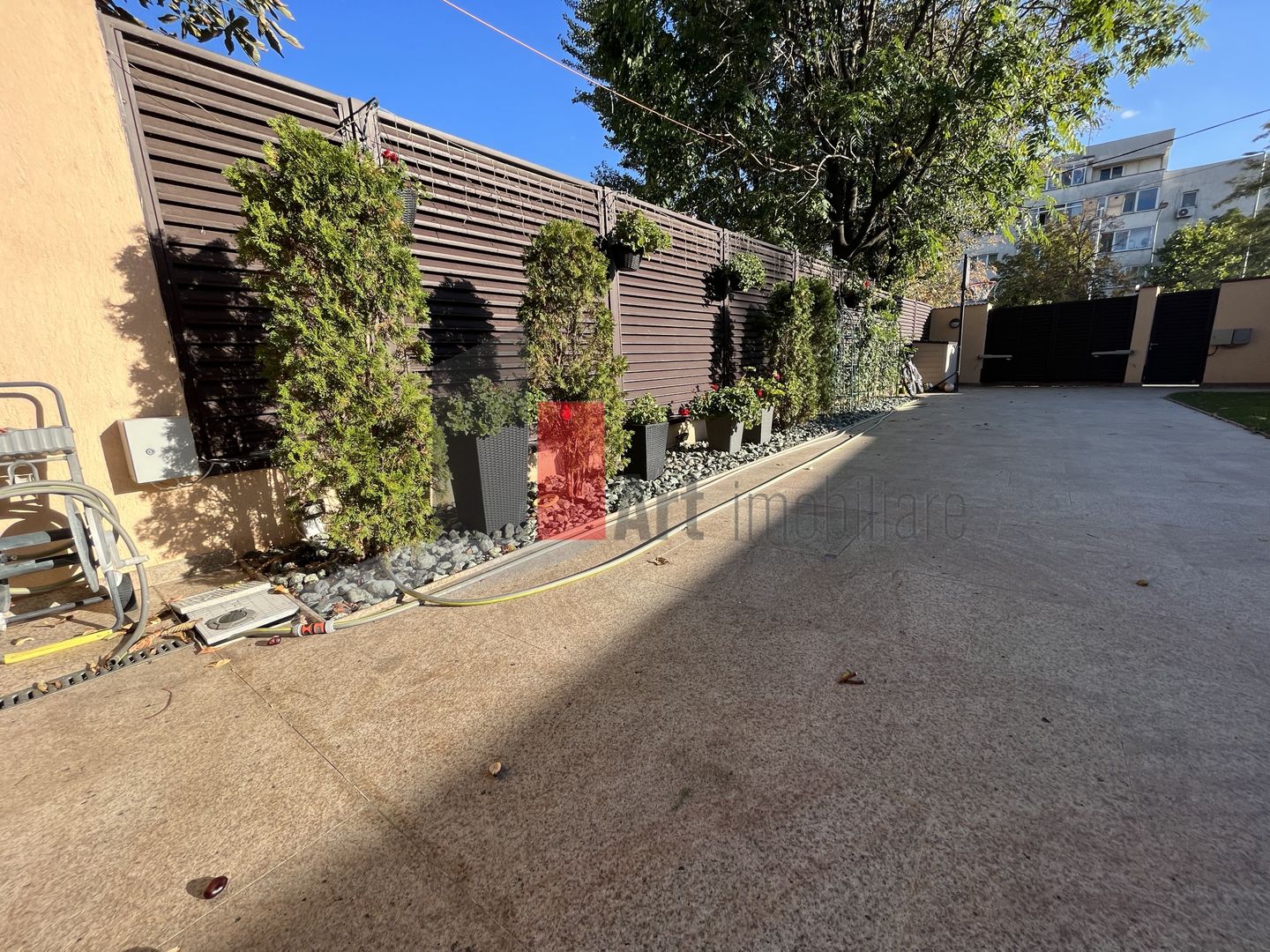 Vila "RIFINITA", Unirii-Piata Alba Iulia, intri si te indragostesti pe loc de ea - Poză 6