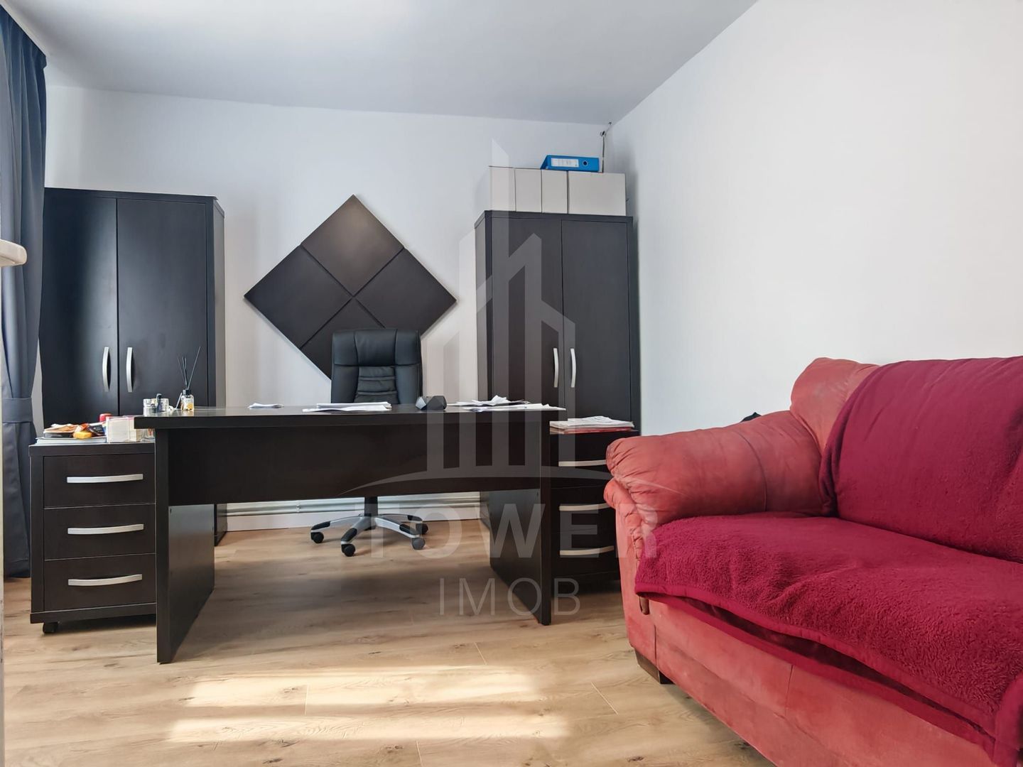 Casă individuală cu 2 apartamente și anexă generos de 100 mp - Poză 4