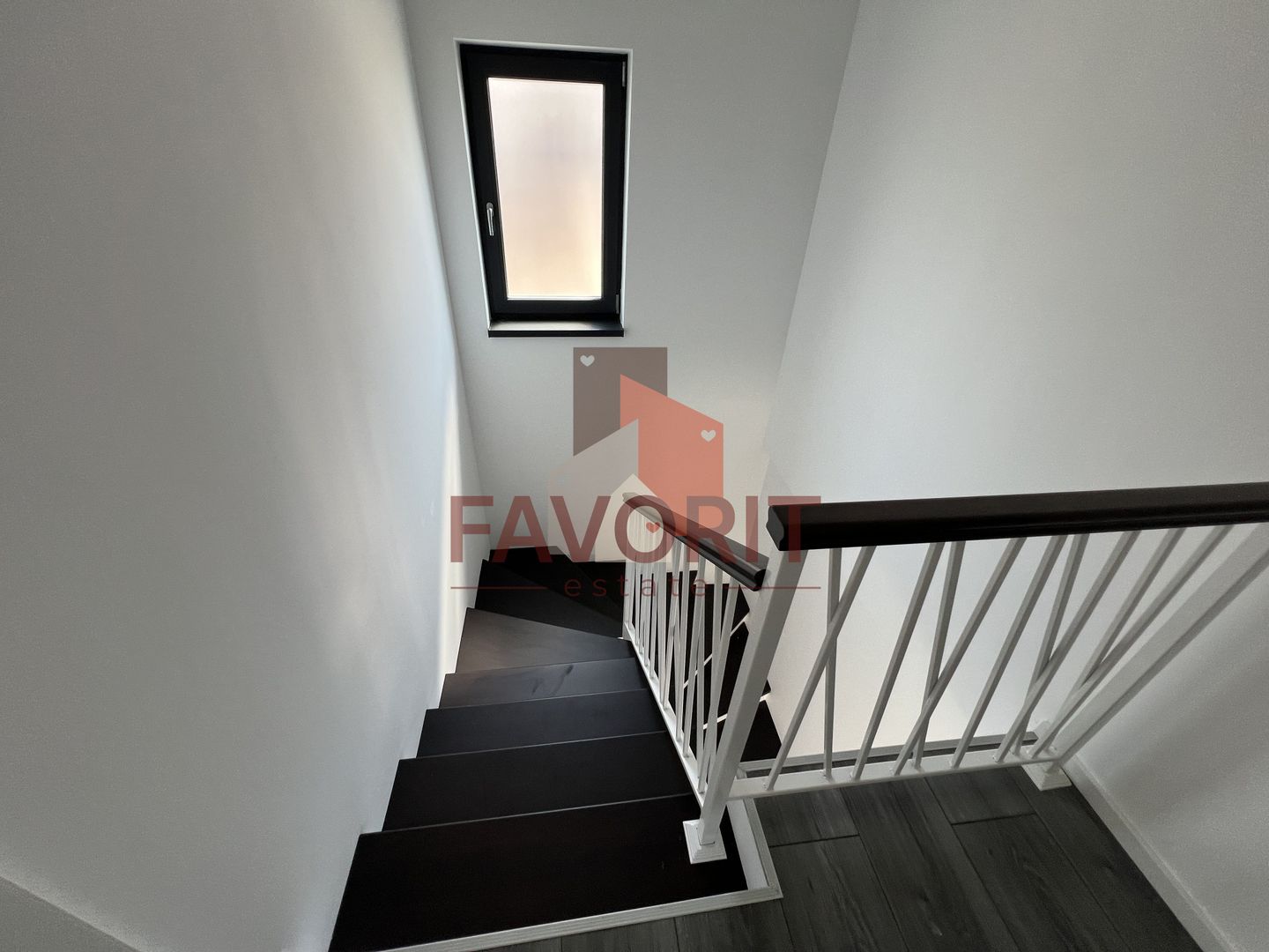 COMISON 0% | Duplex 5 camere despartit prin carport | Chisoda - Poză 12