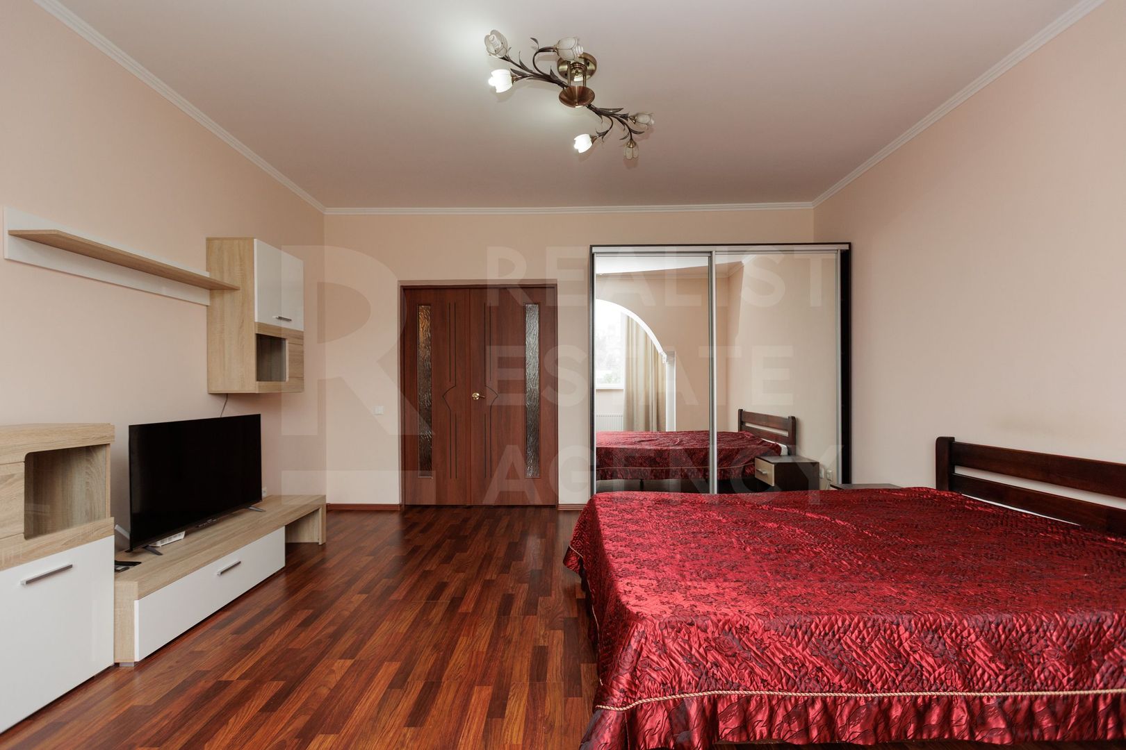 Vânzare, apartament, 2 camere, str.  Cornului, Buiucani - Poză 4