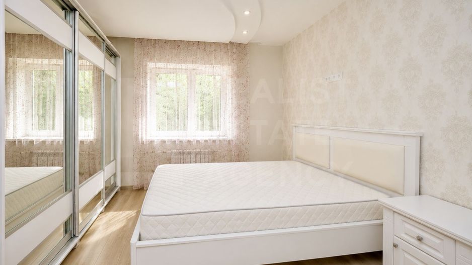 Chirie, apartament, 3 camere + living, str. Pușkin, Centru - Poză 9