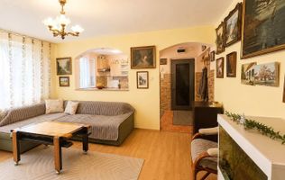 Apartament cu 3 camere, Gheorgheni – zona Hermes.
