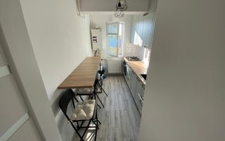 Apartament 3 camere decomandat zona Trapezului - Poză 13