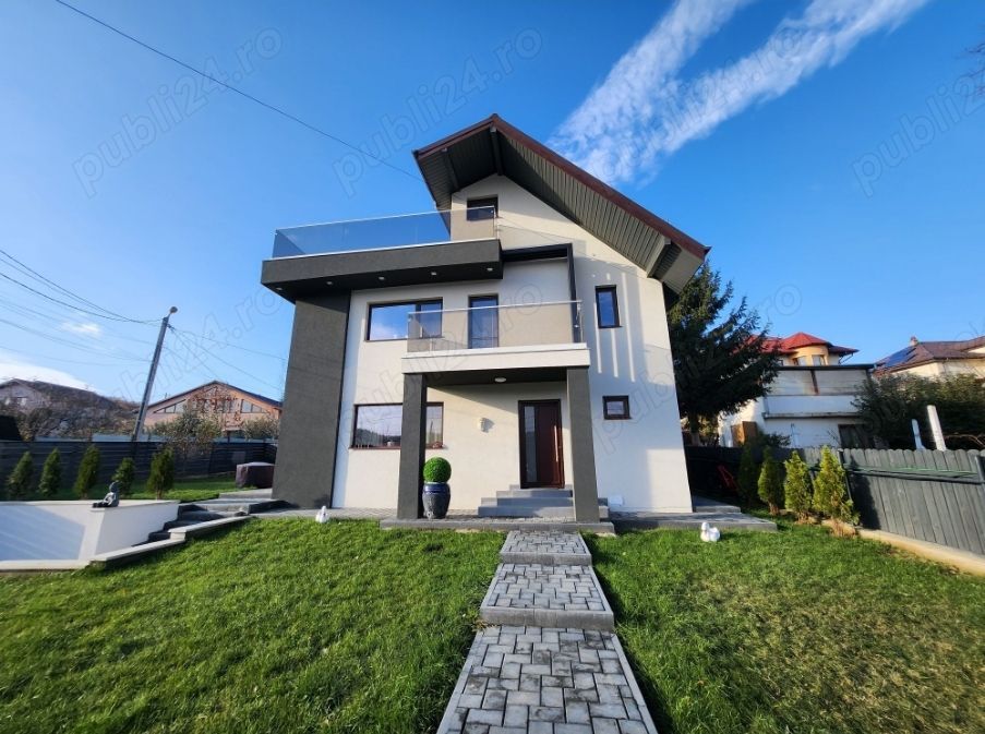 Vindem casă cu terasă lângă hanul Trei Sarmale - Poză 3