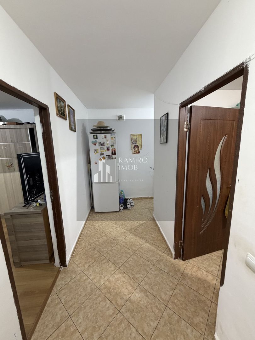 Apartament 2 camere decomandat Salaj - Poză 5