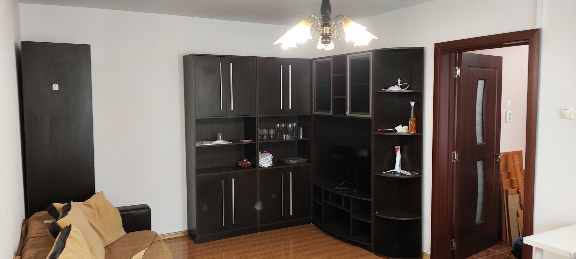 Apartament simpatic cu doua camere, zona Pacii - Poză 7
