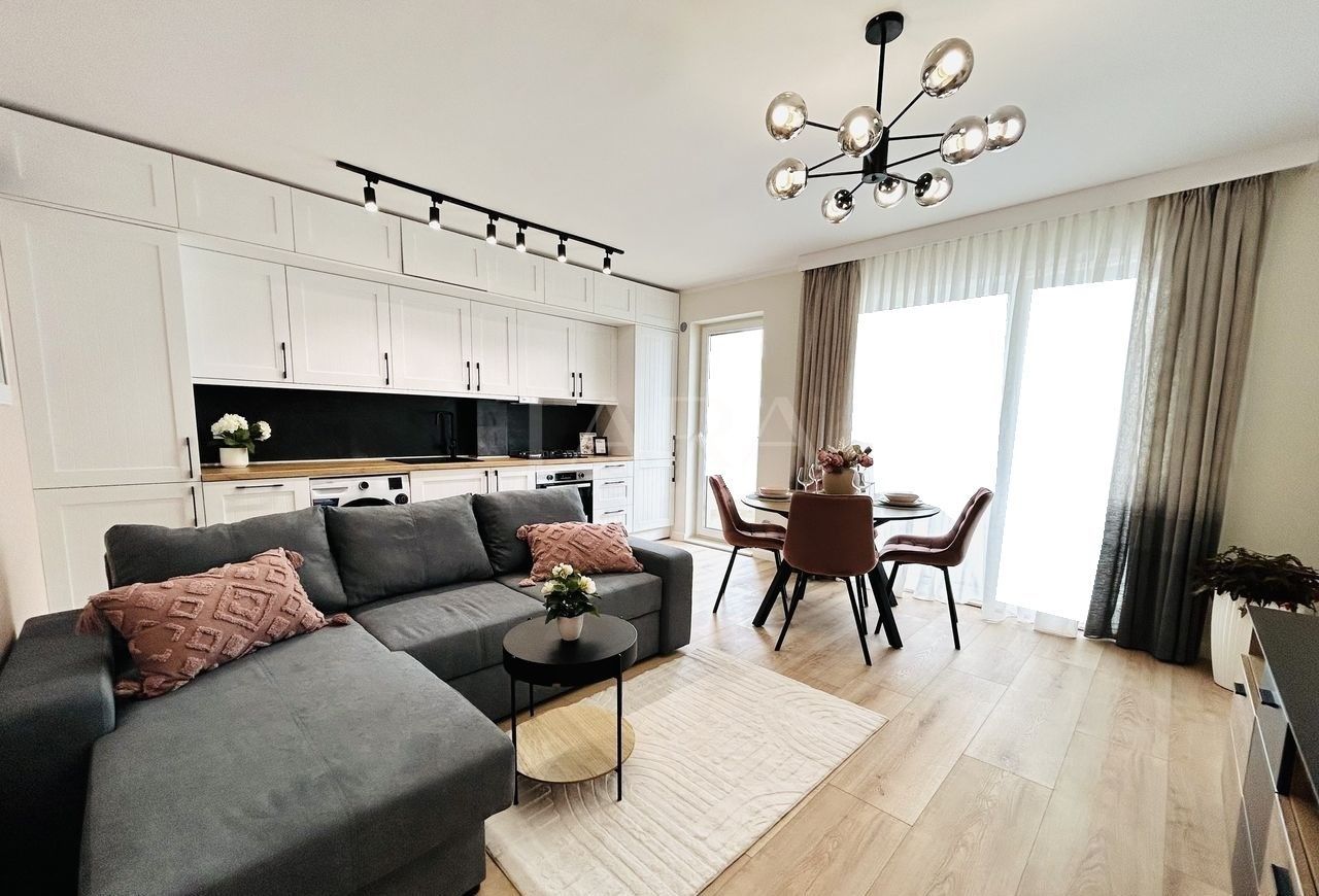Apartament 3 camere ultrafinisat, Centru - Florești - Poză 1