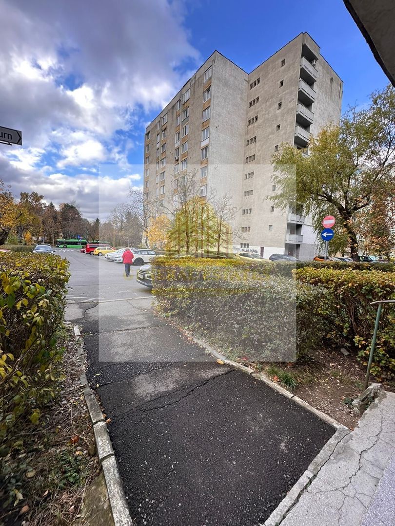 Apartament spre vanzare cu 2 camere – zona Planetelor, Brasov - Poză 4