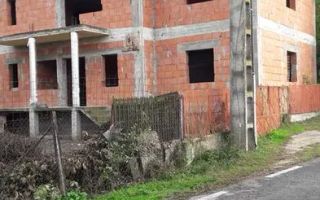 casa de vanzare | sat Cioboti (Olanu) | zona linistita - Poză 1