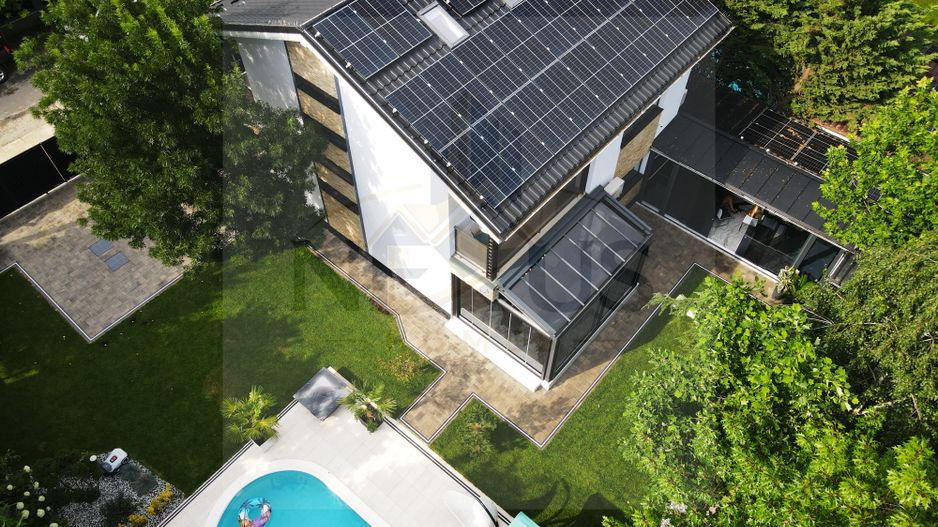 Vila exclusivista cu piscina si curte amenajata- gata de mutare - Poză 15