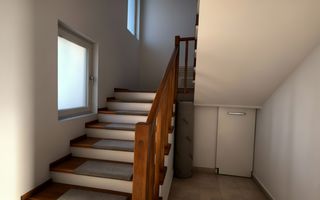 VILA SPATIOASA | 5 CAMERE | CURTE GENEROASA | OTOPENI - Poză 4