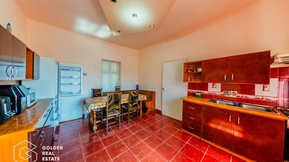 Casa Frumuseni cu teren 1365 mp, comision 0% - Poză 12