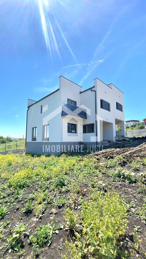 Casa tip duplex cu 4 camere, Campenesti - Poză 3