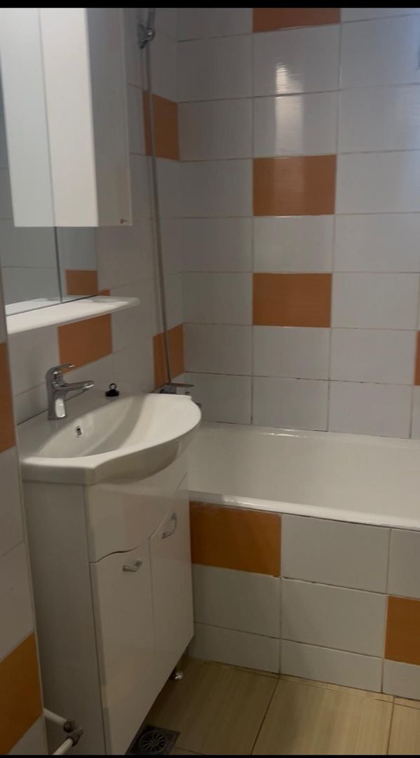 De închiriat 2 camere | AC | balcon | Drumul Taberei | Pet Friendly - Poză 8