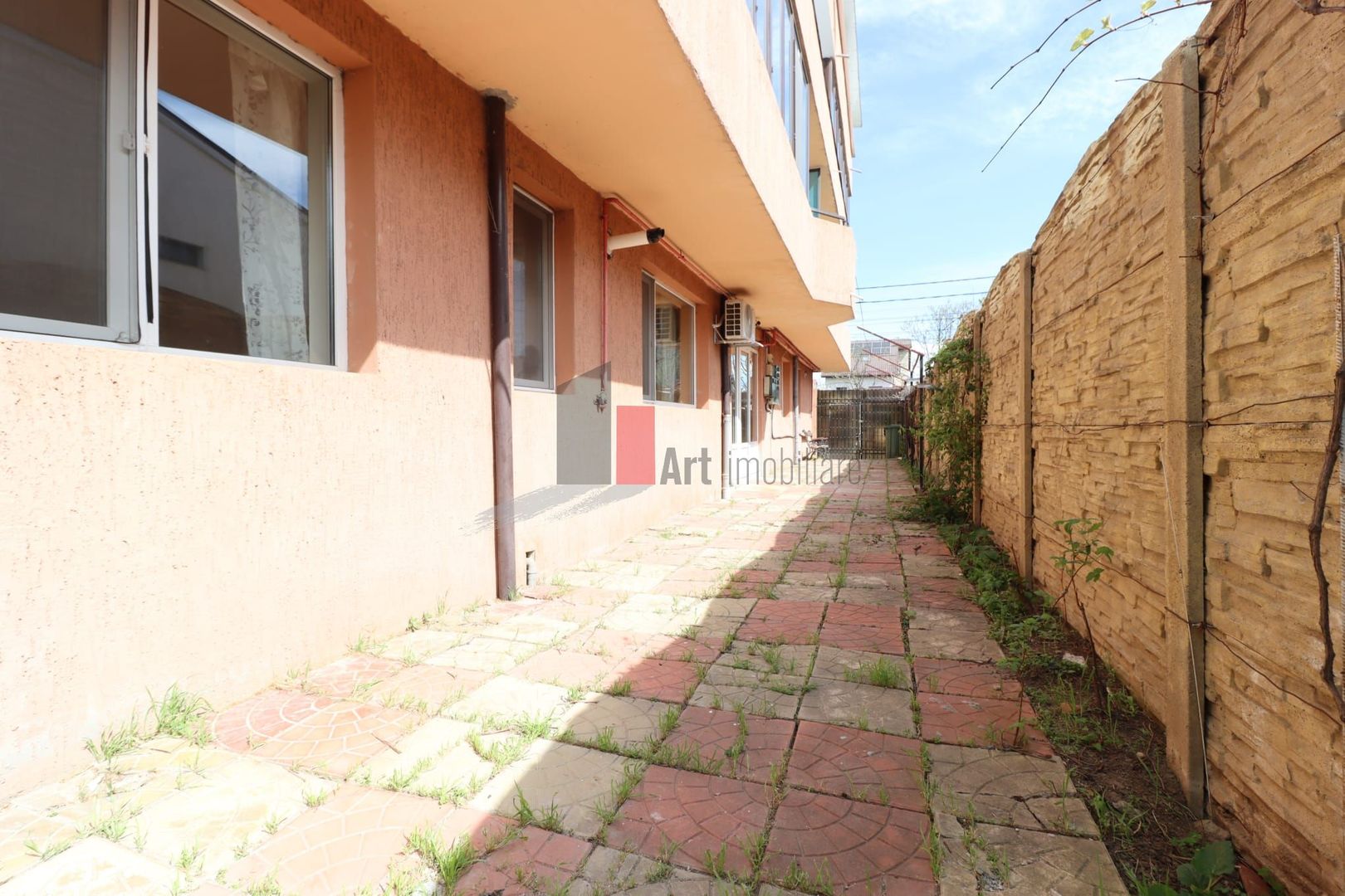 Apartamentul "QETO", bloc cu curte interioara, LIBER - Poză 26