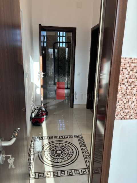 Apartament 2 camere Baba Novac 44 mp 2 boxe si gradina proprie - Poză 1