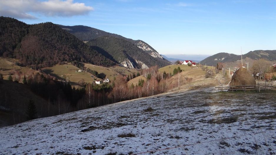 In locatia de basm: - Pestera, Moieciu, Brasov, utilitati, accesibilitate - Poză 31