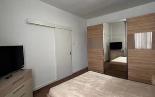 Apartament de vânzare 2 camere decomandate zona Str. Constituției/9mai - Poză 13