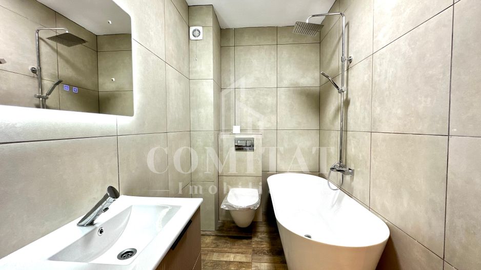 Apartament la cheie | 3 camere | Zona Str Traian Vuia - Poză 15