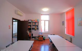 Salcamilor - Bd. Dacia, Vila renovata 223 mp utili, inchiriata! - Poză 12