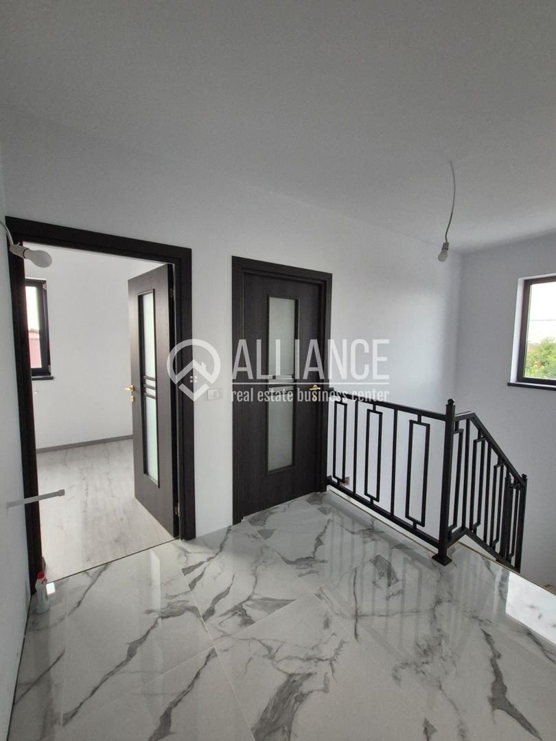 Ovidiu (cod 07) Casă premium P+1 cu teren de 320 mp - Poză 6