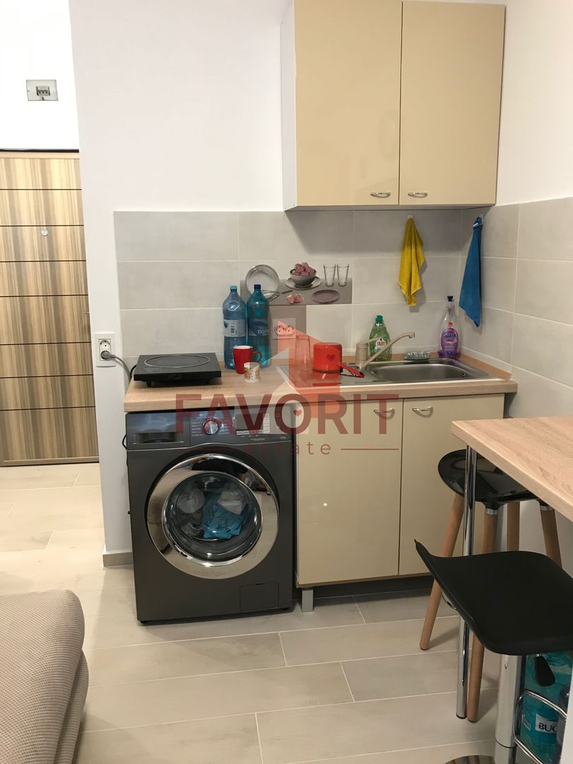 garsoniera | etaj 1 | zona excelenta | mobilat si utilat | - Poză 2