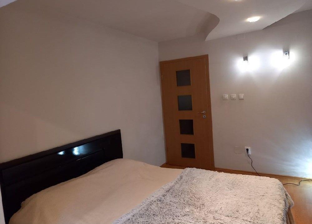 3 camere decomandat Araduluiet 2 renovat - Poză 8