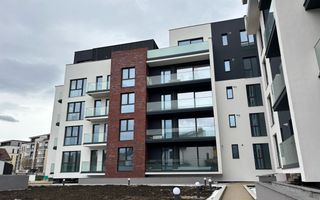 Apartament PREMIUM 3 camere cu GARAJ - zona Centrala - Poză 1