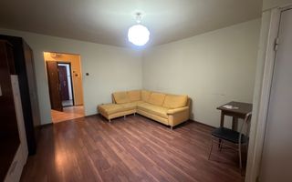 Etaj intermediar. Zona excelenta. Disponibil imediat - Poză 1