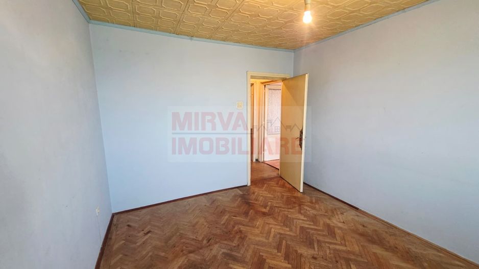 Apartament 2 camere de vanzare, Nord, bloc cu bulina - Poză 17