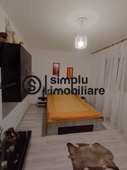 Apartament 3 camere, Valea Rosie - Poză 1