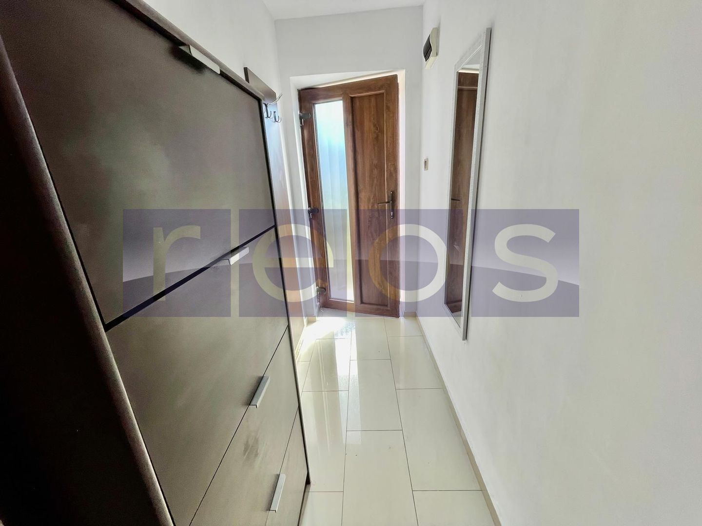 VANZARE APARTAMENT 3 CAMERE VITAN MIHAI BRAVU 80MP PRIZA MASINA ELECTRICA - Poză 10