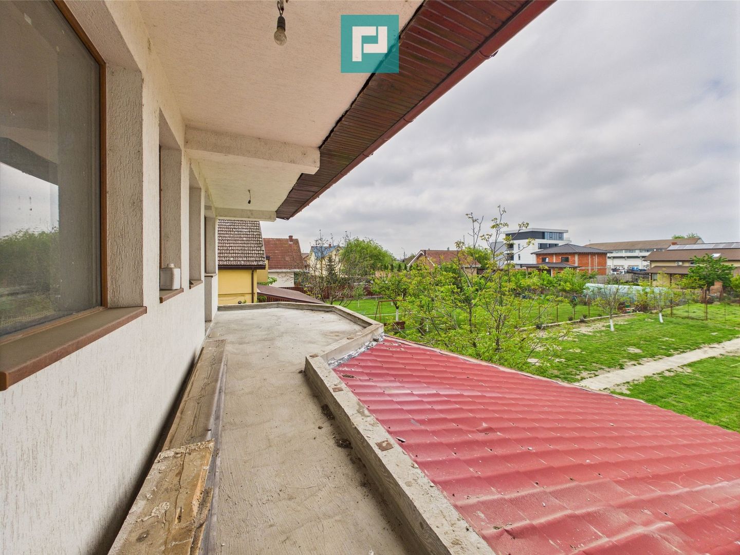 Vilă cu 8 camere în Săcălaz, Central - Poză 17