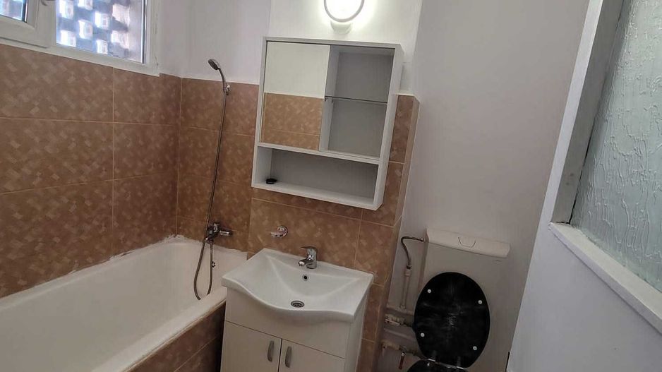Inchiriere apartament 2 camere - Poză 5