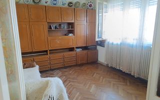 VANZARE APARTAMENT 3 CAMERE DACIA EMINESCU 80MP SEMIDEOMANDAT TERASA MARE - Poză 5