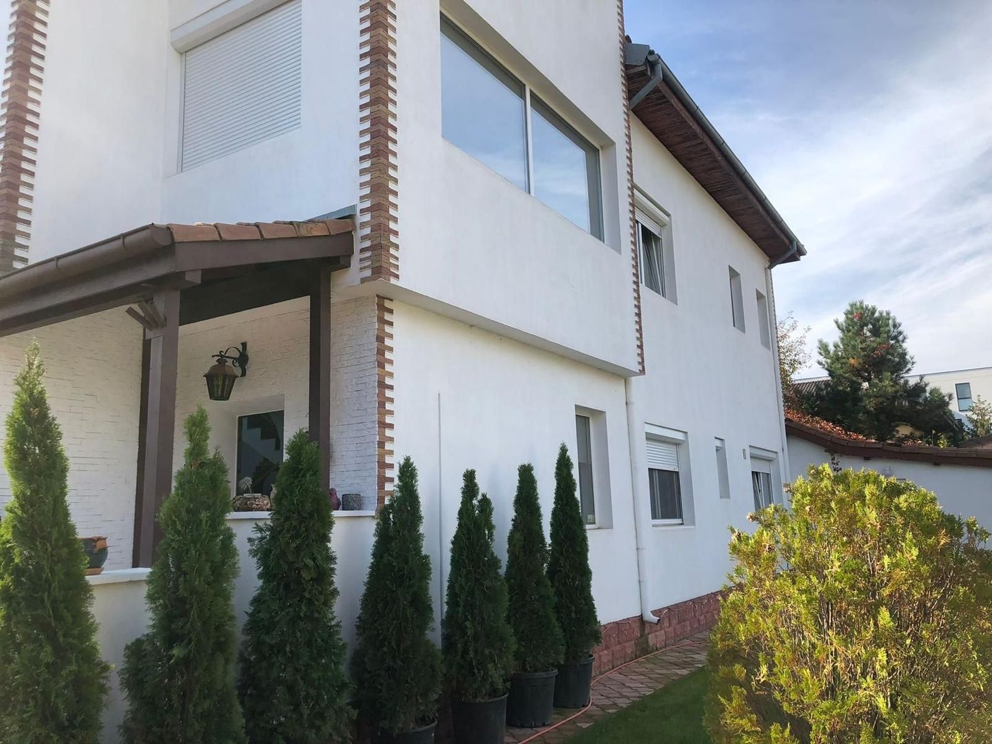 Vilă Erou Iancu Nicolae |  Locație premium stradală - Poză 1