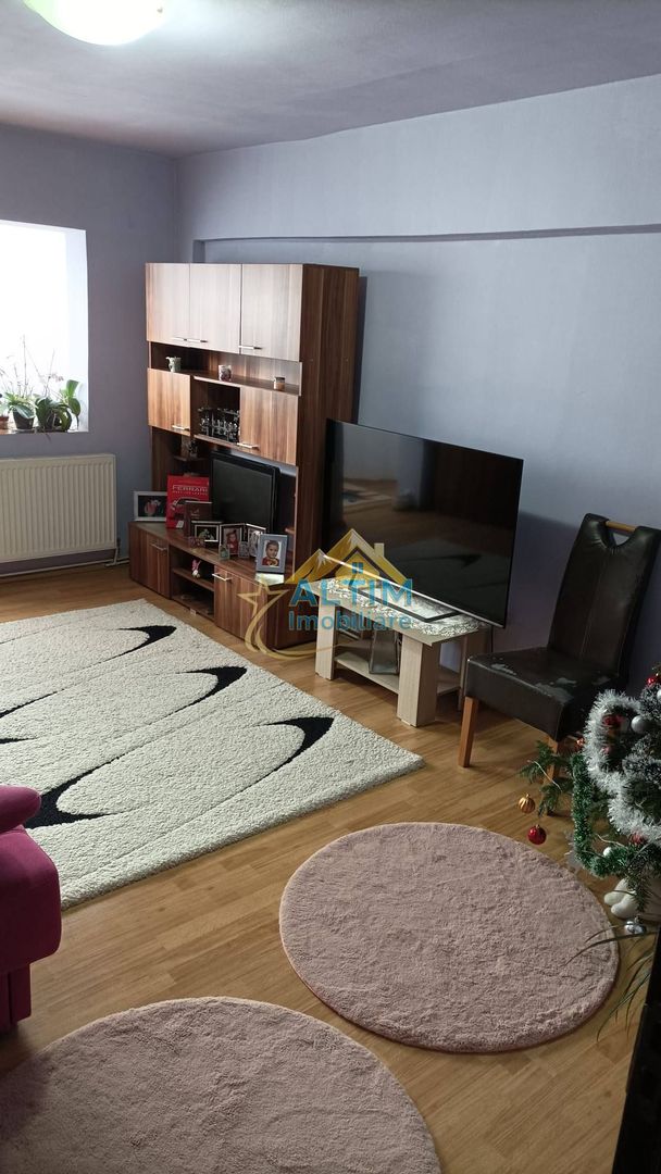 Apartament 2 camere decomandat, cartier Astra - Poză 2