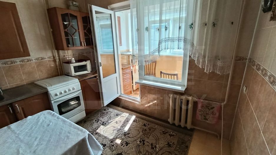 Chirei , apartament 2 camere, str. Nicolae Iorga, Bălți - Poză 5