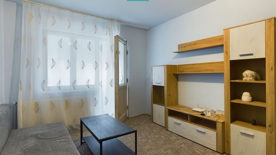 Apartament de vânzare cu 3 camere în Vlaicu - Poză 7