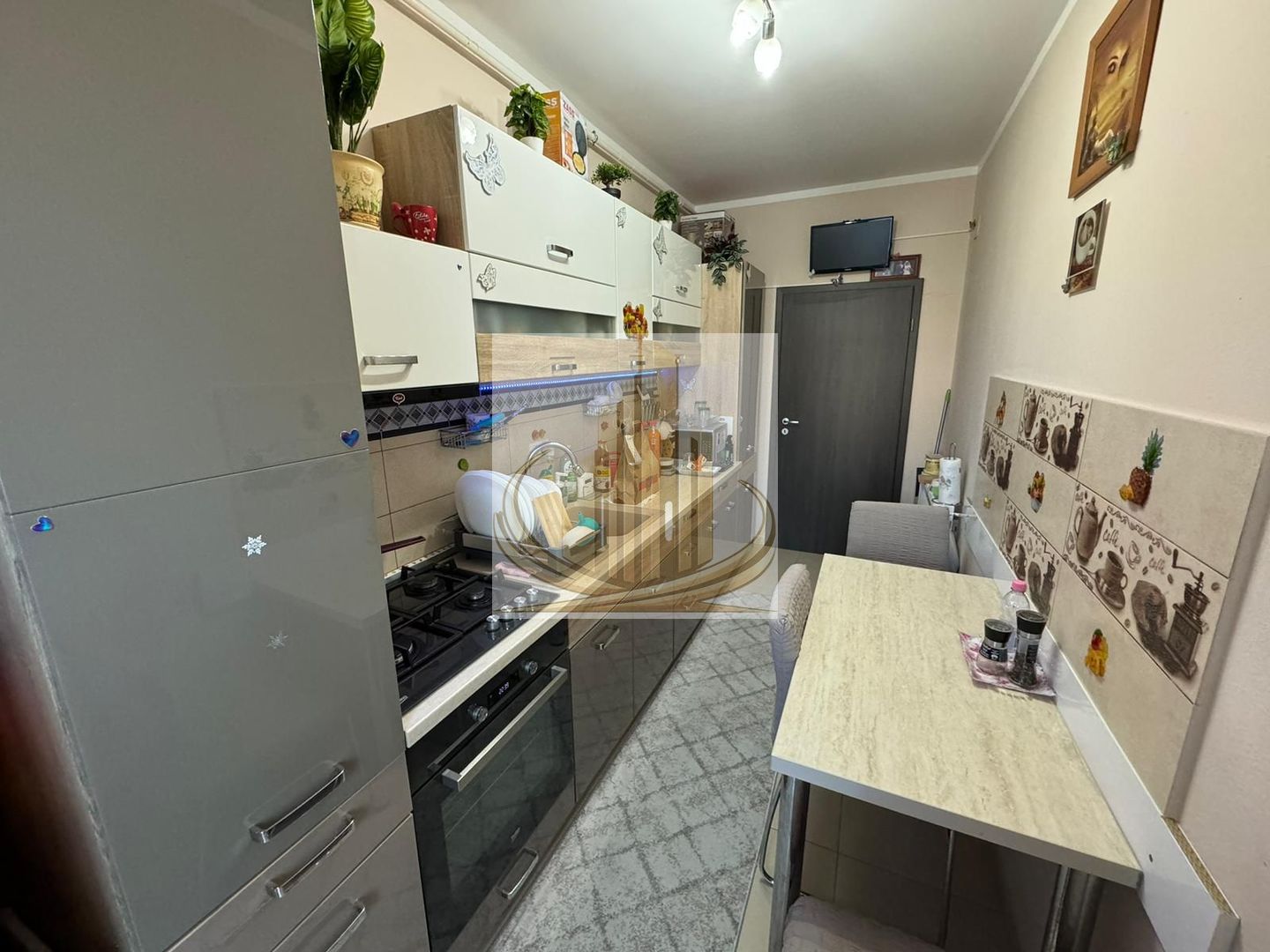 Apartament complet mobilat cu 3 camere în Giroc - Poză 8