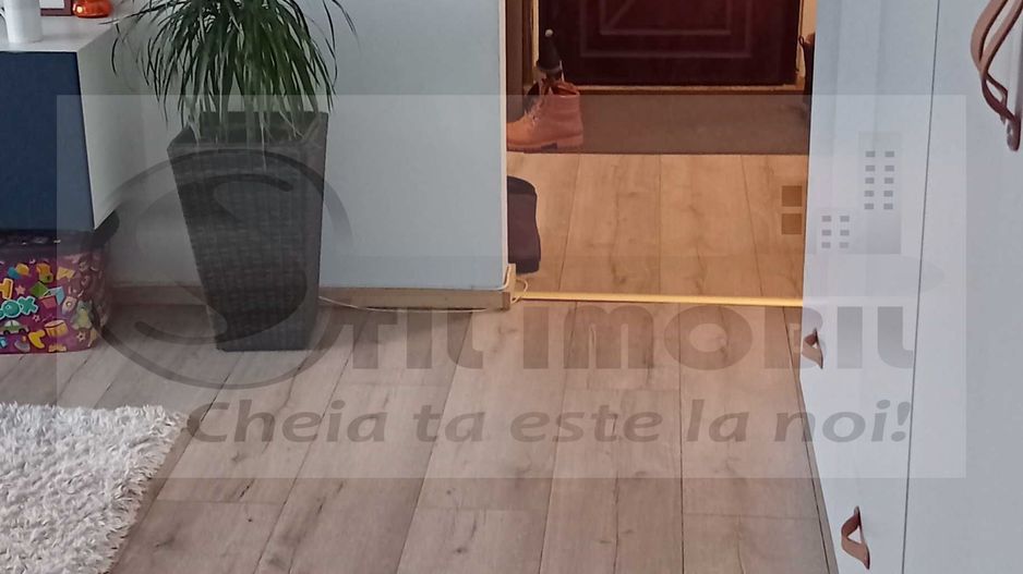 Apartament 2 camere de vanzare , Zimbru. 44mp - Poză 2